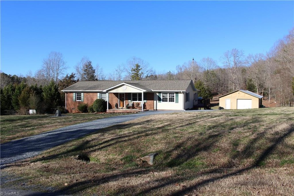 3032 Whippoorwill Dr, Asheboro, NC 27205 - photo 1