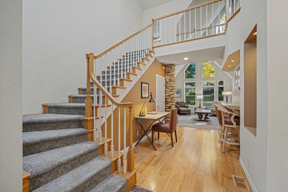 1 - 6-web-or-mls-57022 Peppermill Cir 21