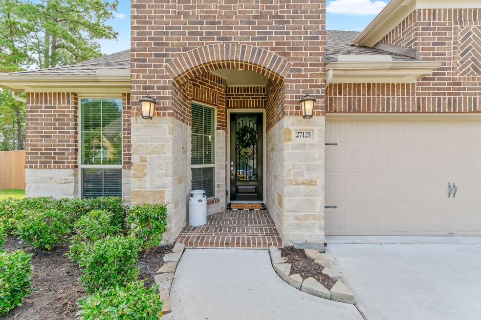 27125 Devyn Forest Ln, Spring, TX 77386 - photo 1