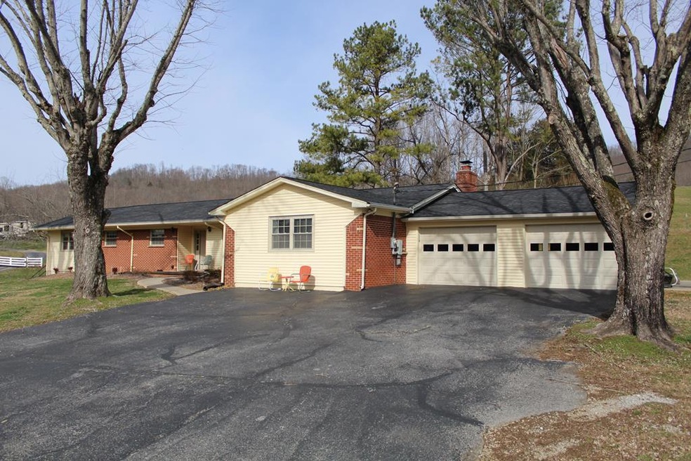 5400 Rocky Point Rd, Cookeville, TN 38506 - photo 1