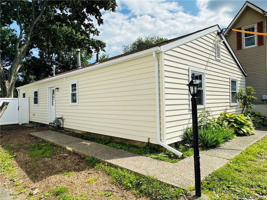 100 Ruden St, West Haven, CT 06516 - photo 1