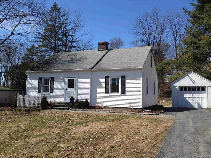 254 Wilbur Blvd, Poughkeepsie, NY 12603 - photo 1