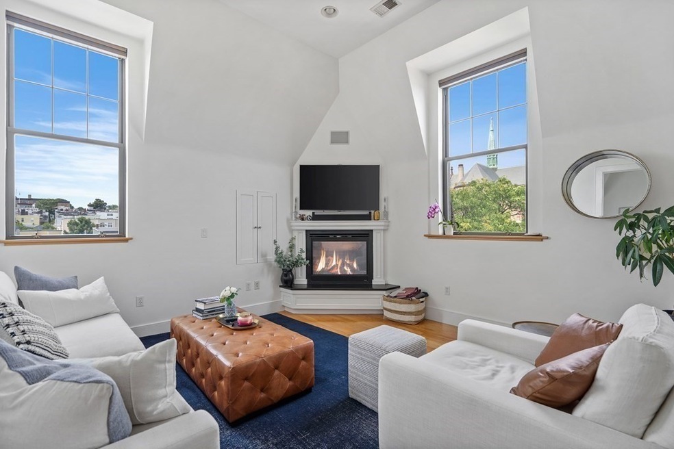 518 E 6th St unit 7, Boston, MA 02127 - photo 1