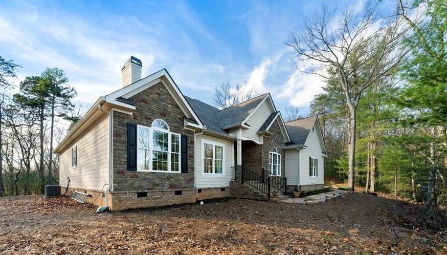 140 Robert Dr, Ellijay, GA 30536 - photo 1