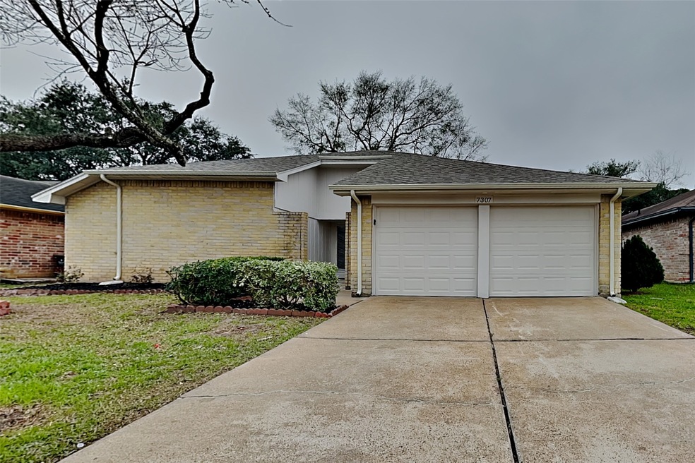 7307 Daylight Ln, Houston, TX 77095 - photo 1