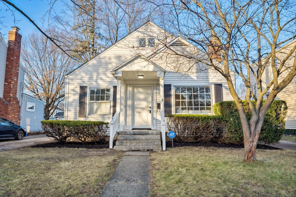 1-web-or-mls-560-e-tulane-rd