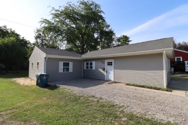 1535 Dallas St, Auburn, IN 46706 - photo 1