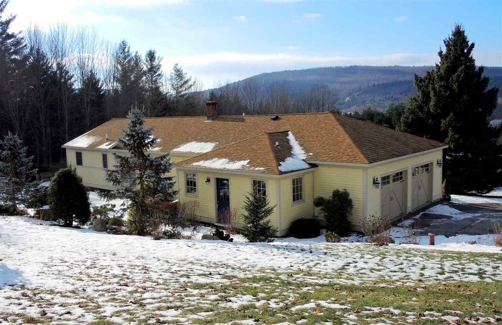 128 Meadowcrest Dr, North Clarendon, VT 05759 - photo 1