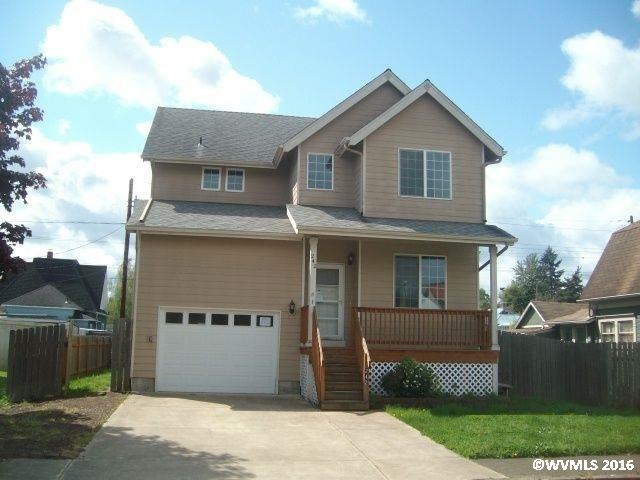 242 SW Railroad St, Sheridan, OR 97378 - photo 1