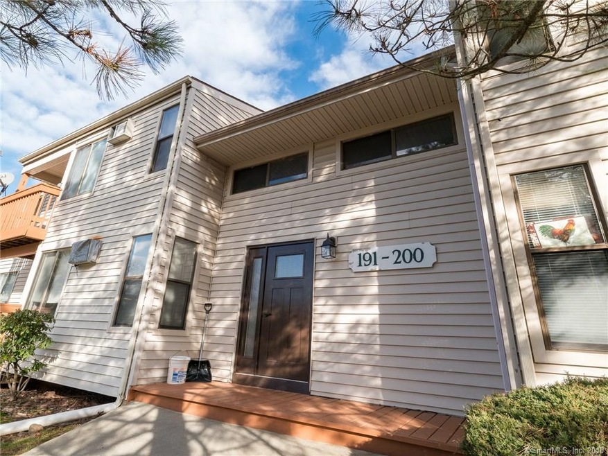 191 Woodland Dr unit 191, Cromwell, CT 06416 - photo 1