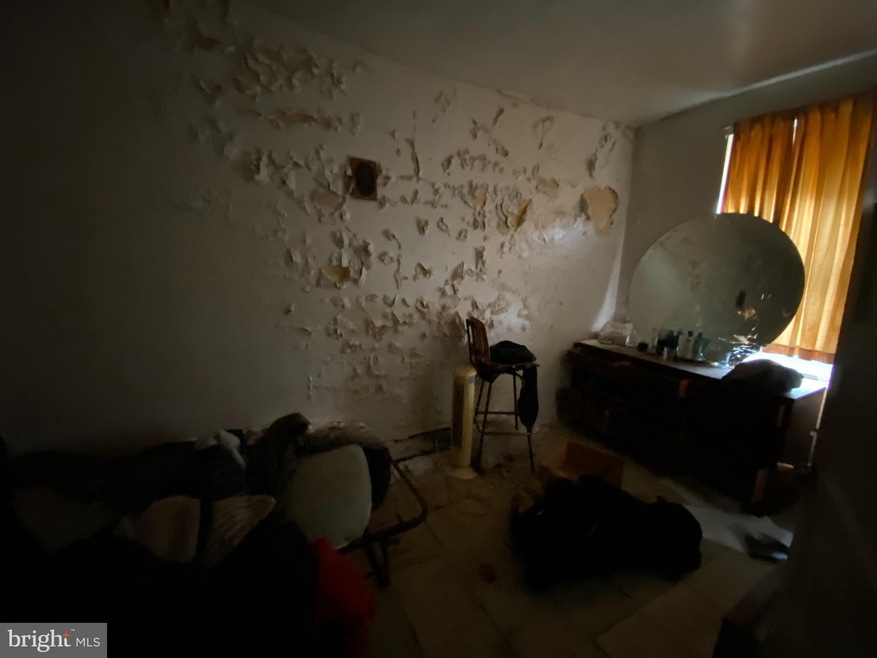 2408 Lauretta Ave, Baltimore, MD 21223 - photo 1