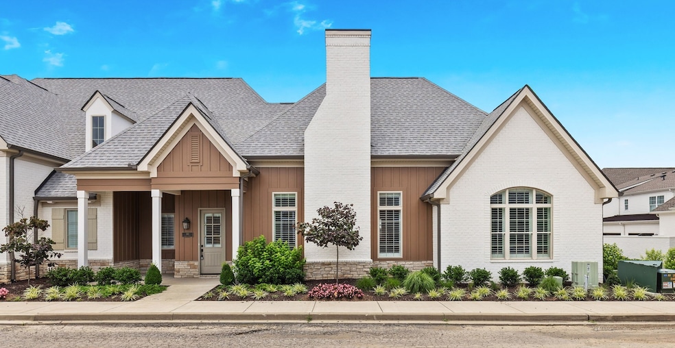 For Sale $1,050,000 • Co-Listing Agent