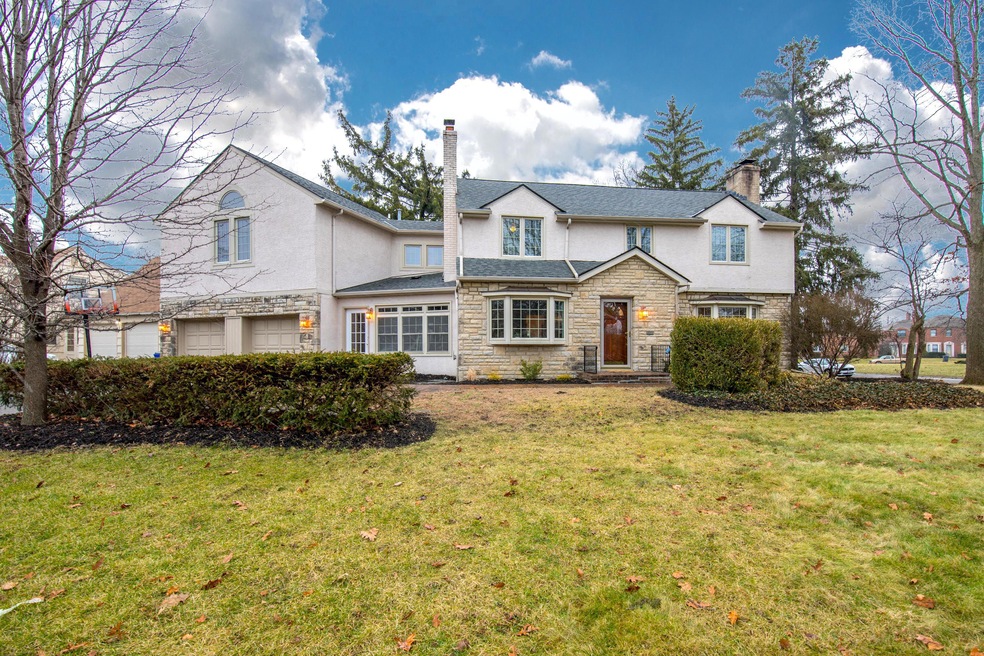 1900 Elmwood Ave, Columbus, OH 43212 - photo 1