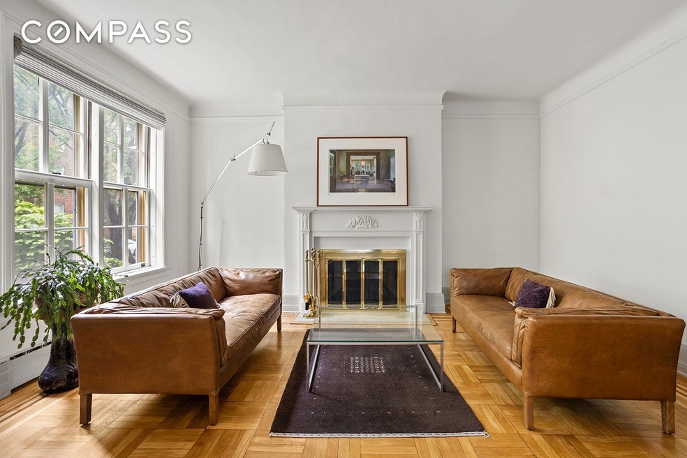 34-13 80th St unit 2, Jackson Heights, NY 11372 - photo 1