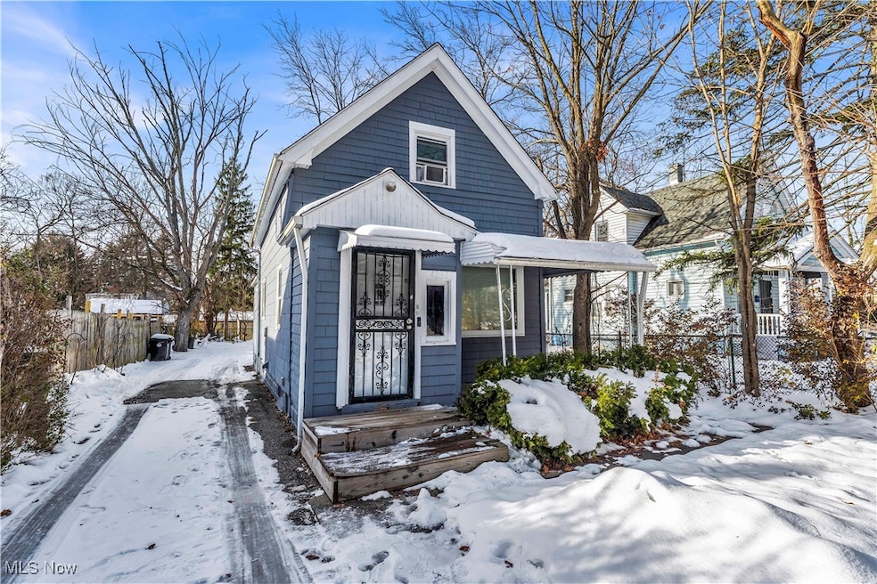 4232 E 163rd St, Cleveland, OH 44128 - photo 1