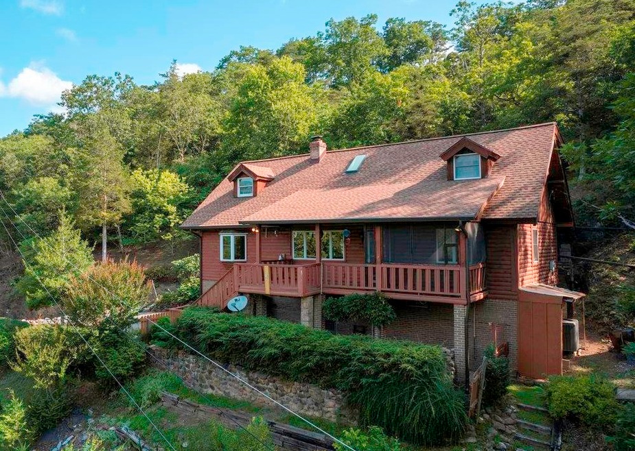 1660 Canoe River Dr, Rileyville, VA 22650 - photo 1