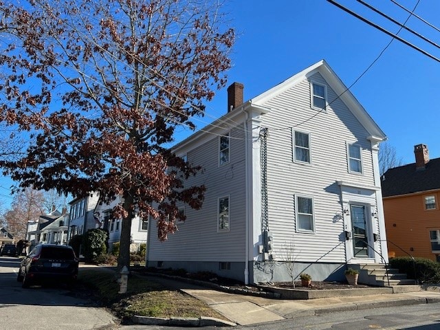 11 Milk St unit 2, Bristol, RI 02809 - photo 1