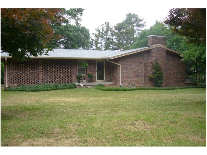 1160 Maries Lake Rd, Douglasville, GA 30134 - photo 1