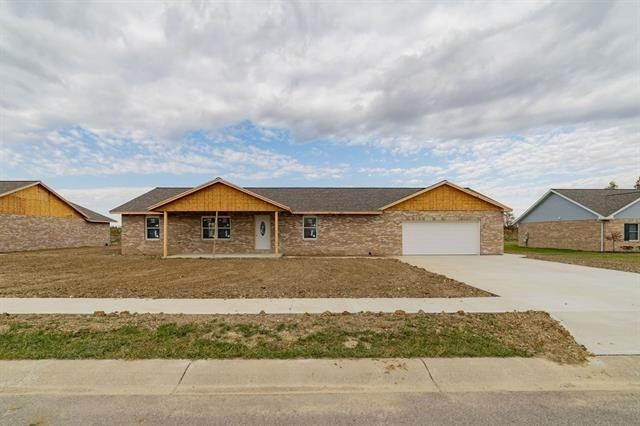 400 Prestige Dr, Muncie, IN 47303 - photo 1