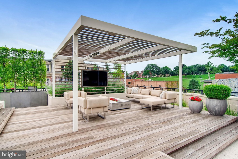 The Ritz-Carlton Residences, Baltimore, MD 21230 - photo 1