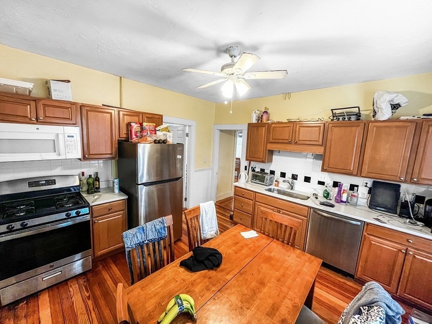 70 Line St unit 2, Somerville, MA 02143 - photo 1