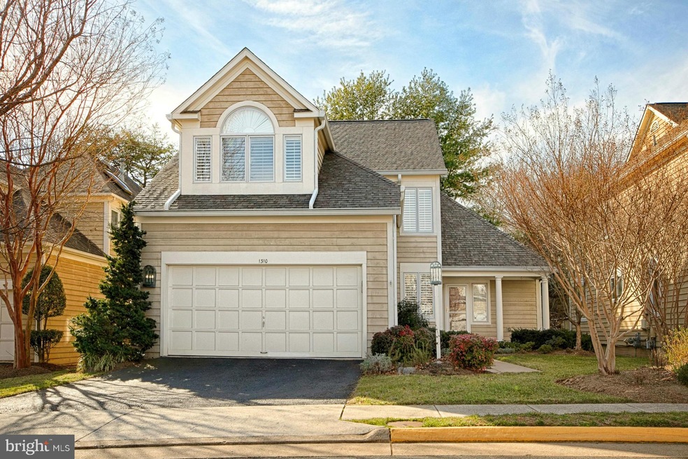 1310 Pavilion Club Way, Reston, VA 20194 - photo 1