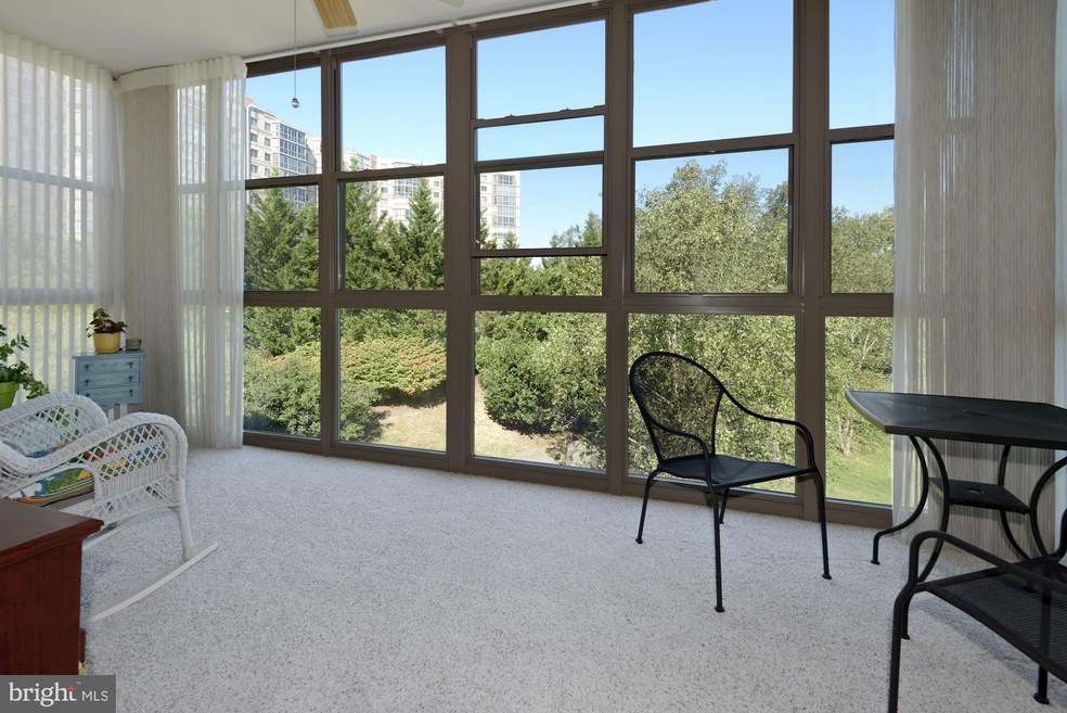 The Magnolias at Lansdowne Woods unit 301, Leesburg, VA 20176 - photo 1