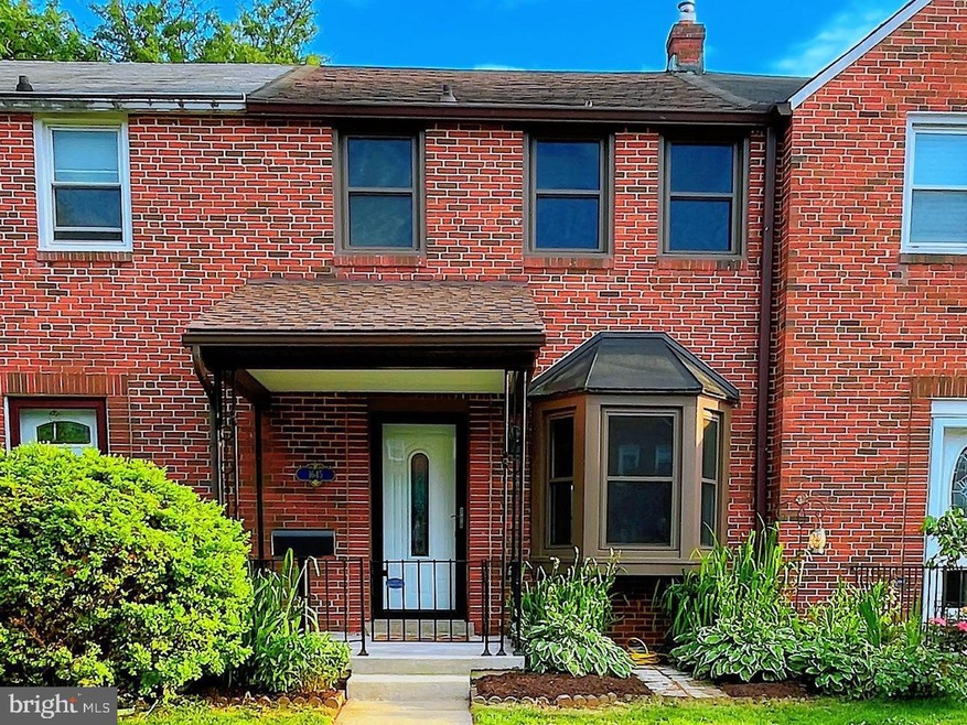 1645 Thetford Rd, Towson, MD 21286 - photo 1