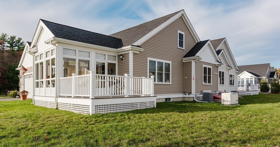 4 Sarahbeth Ln unit 1, Rochester, MA 02770 - photo 1