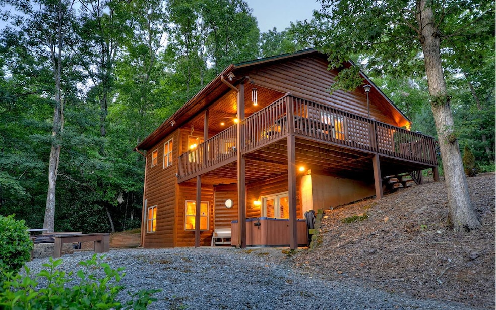 1380 Peter Knob Rd, Blue Ridge, GA 30513 - photo 1