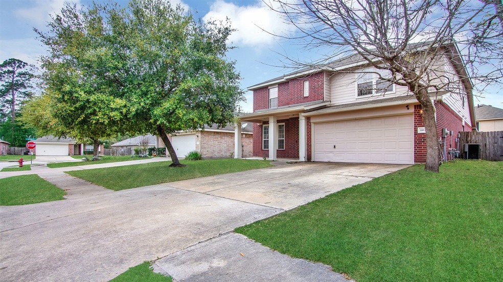 18922 Knobby Oaks Place, Magnolia, TX 77355 - photo 1