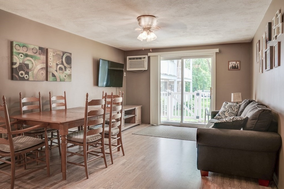 5 Karen Cir unit 5, Billerica, MA 01821 - photo 1