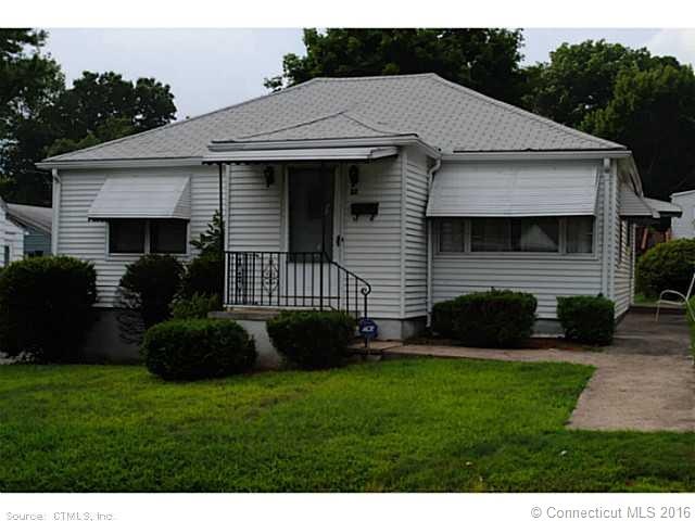 32 Byrneside Ave, Waterbury, CT 06704 - photo 1