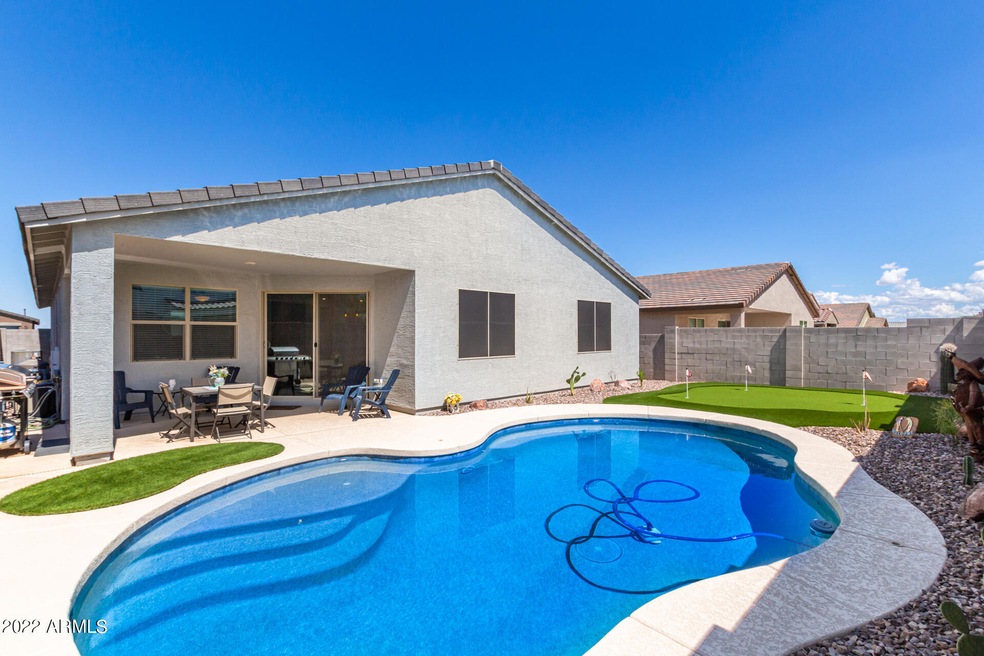 Sparkling Swimming Pool