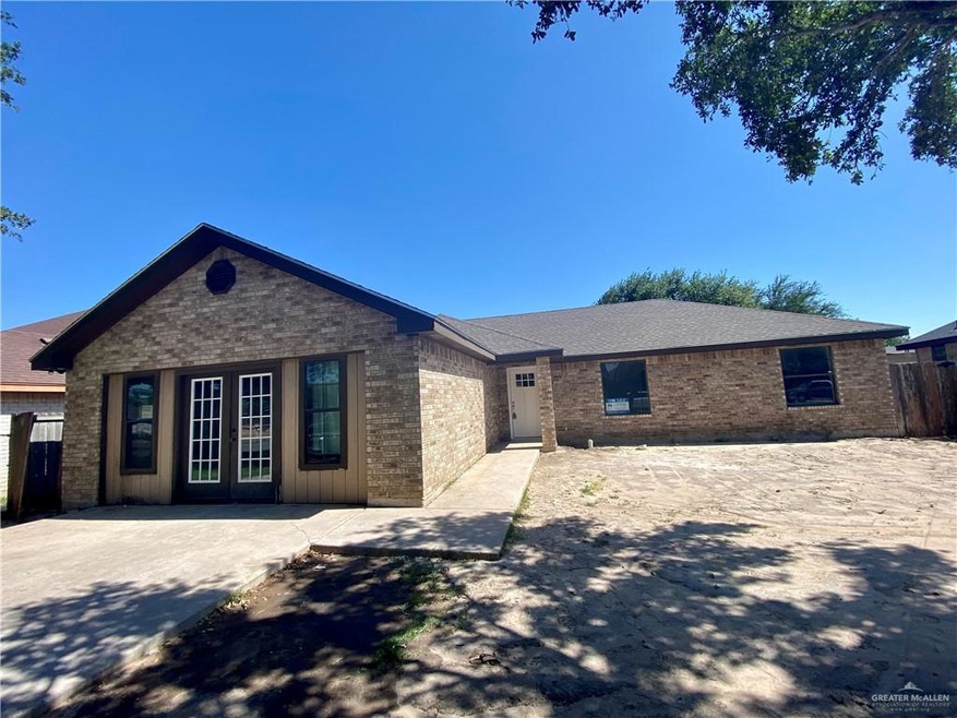 519 Tulip Cir, Alamo, TX 78516 - photo 1