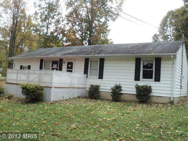 749 Frontier Dr, Bunker Hill, WV 25413 - photo 1