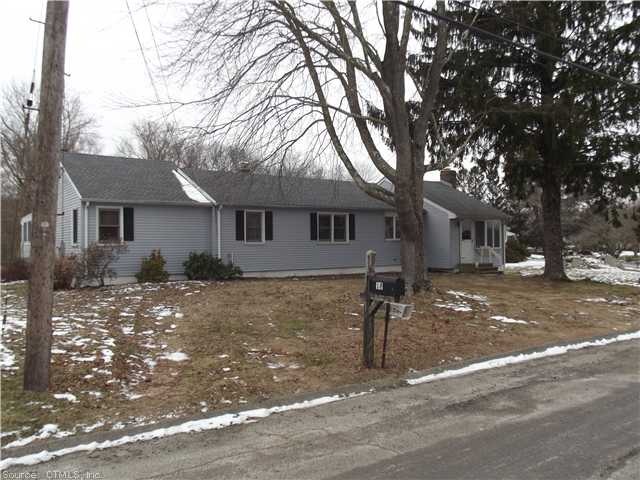 21 Michael Ln, Ledyard, CT 06339 - photo 1