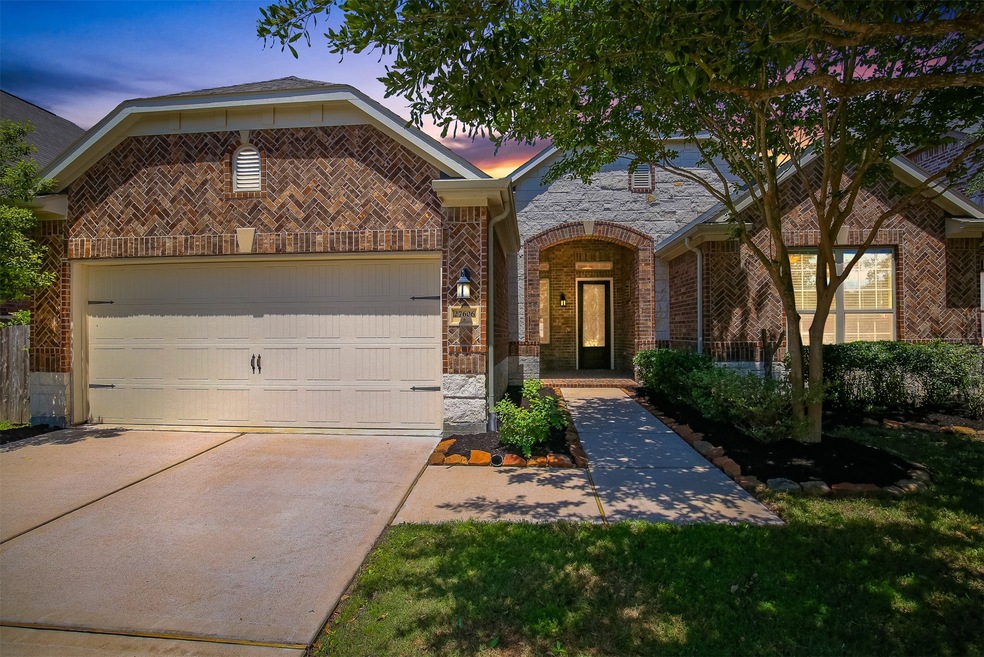 27606 Dalton Bluff Ct, Katy, TX 77494 - photo 1