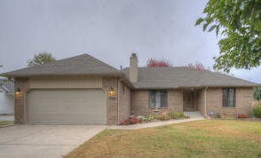 2707 N Ozark