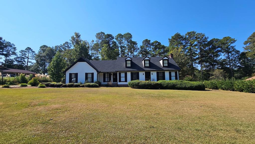 1183 Country Club Dr, Ozark, AL 36360 - photo 1