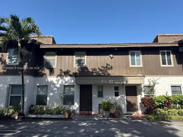 For Rent $2,500/month