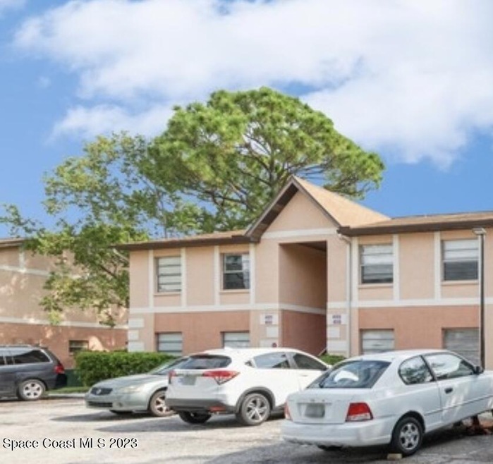 4123 Pinewood Dr NE unit 6, Palm Bay, FL 32905 - photo 1