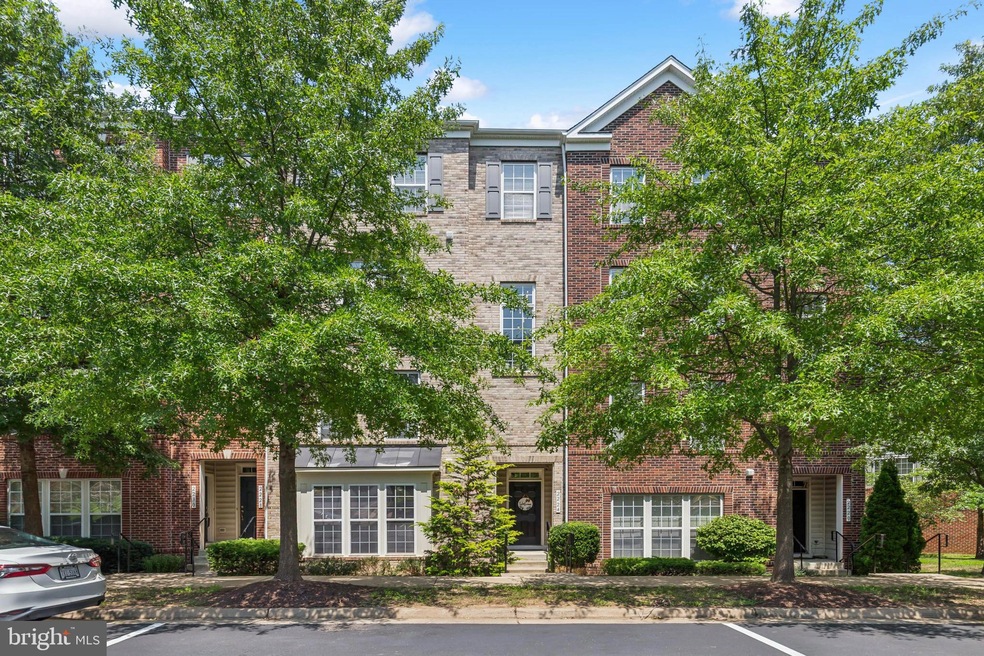 2224 Merseyside Dr unit 77, Woodbridge, VA 22191 - photo 1