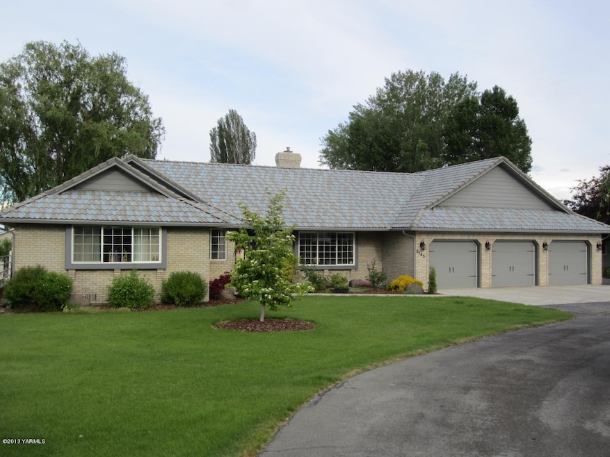 5145 Lyons Loop, Yakima