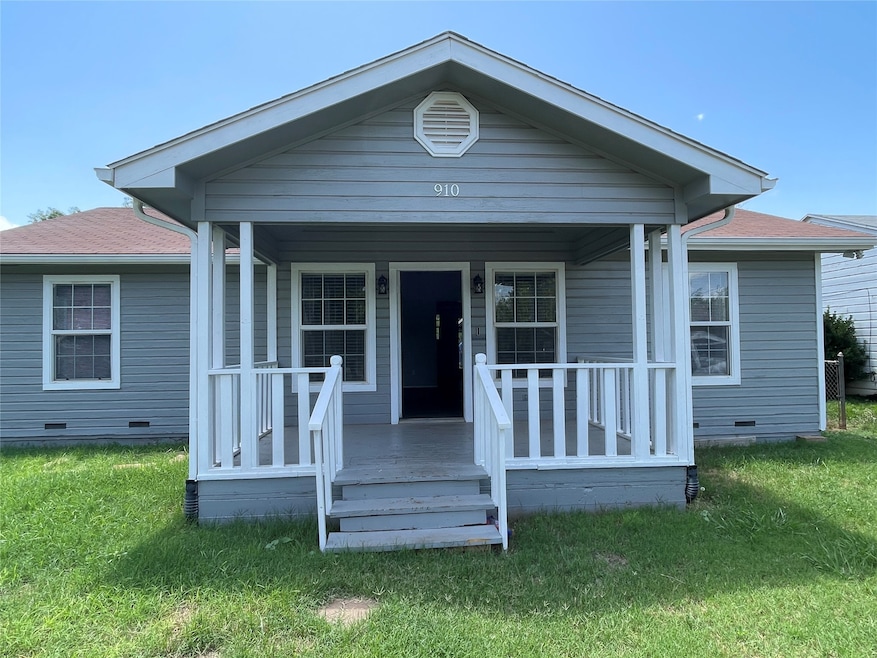 For Sale $170,000 • Co-Listing Agent