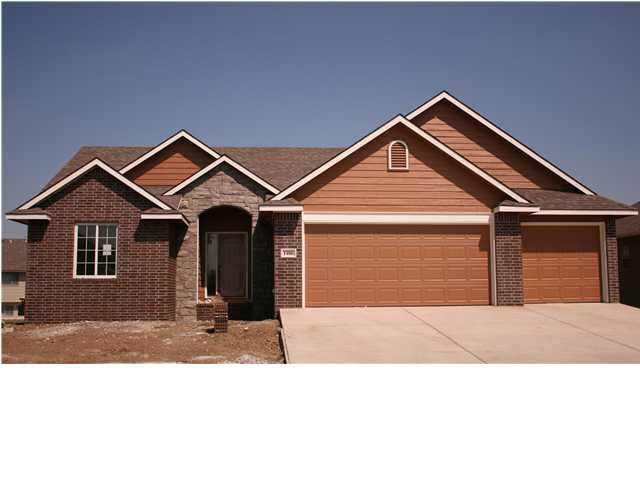 3 Car Garage