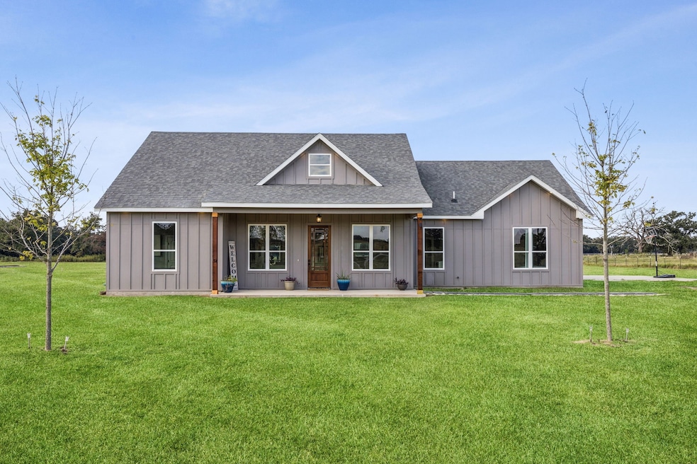 For Sale $550,000 • Co-Listing Agent