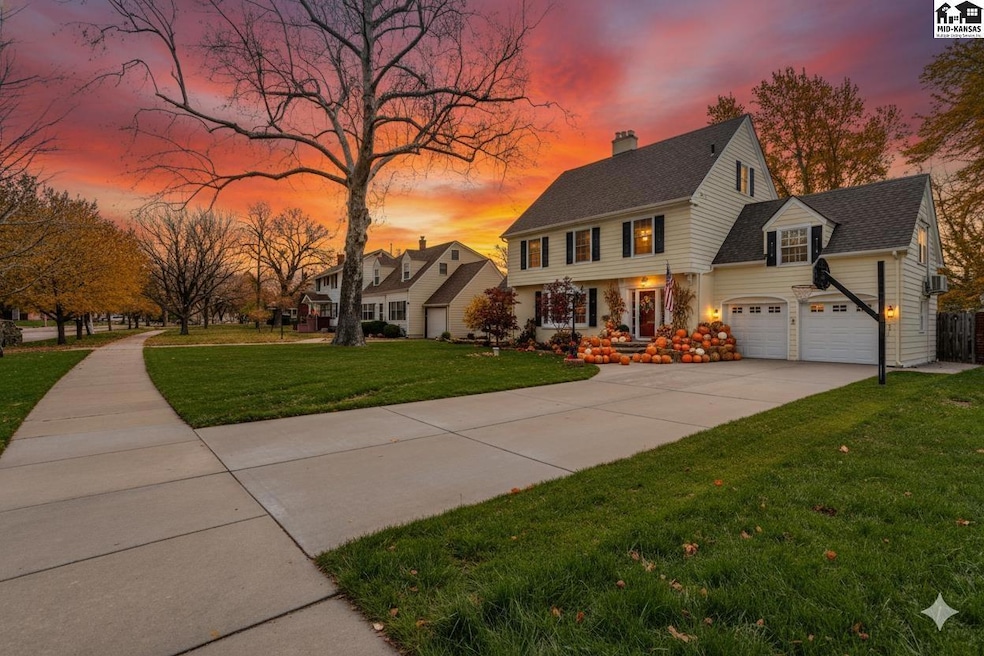 Under Contract $310,000