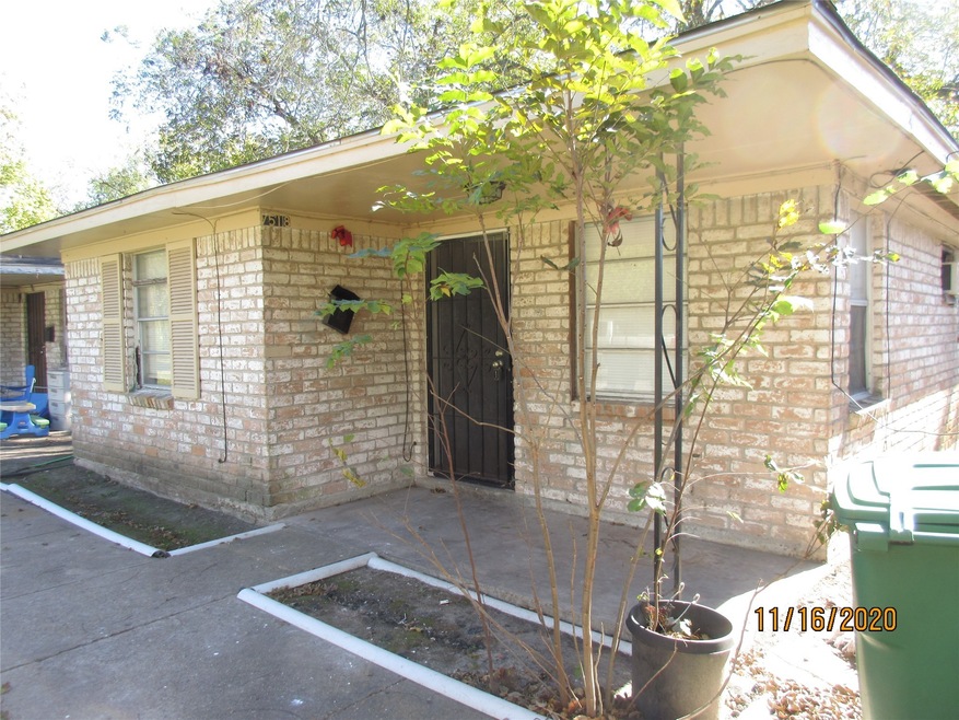 7518 Lockwood Dr, Houston, TX 77016 - photo 1