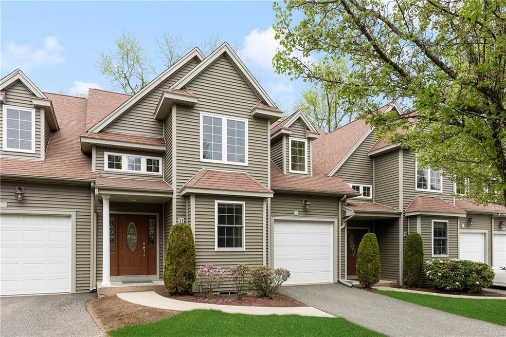 315 Old River Rd unit 11, Manville, RI 02838 - photo 1